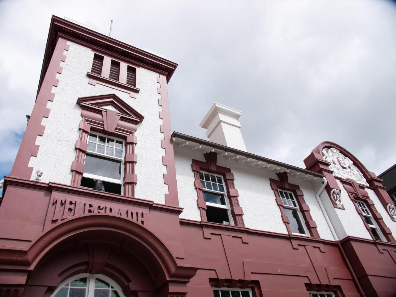 Clarence Boutique Hotel 타우랑가 외부 사진